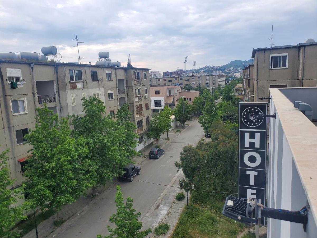 Bs Hotel Durres Bagian luar foto